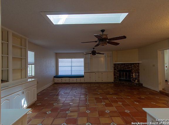 5th image of 120 Massad Dr