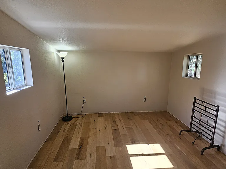 Extra room off of bedroom