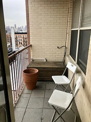 Rented by New York Squared Real Estate Group | media 6