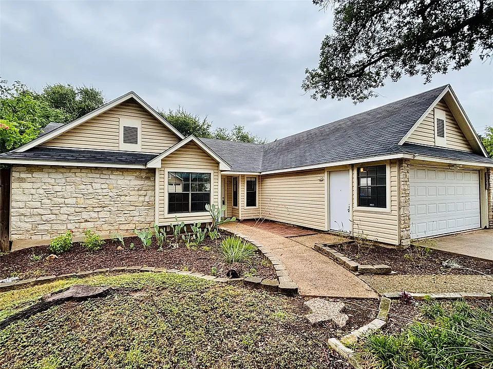 13007 Amarillo Ave