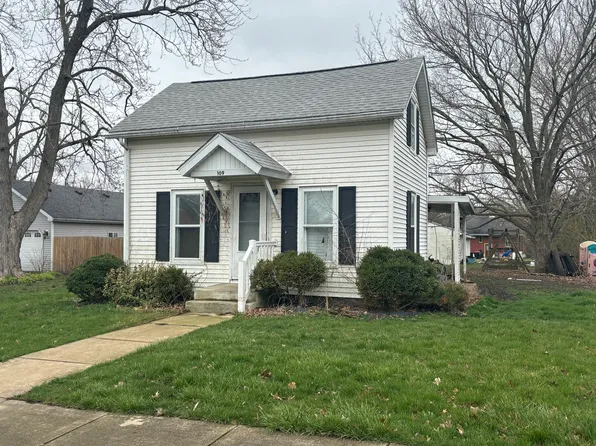 109 E 6th St, Gridley, IL 61744