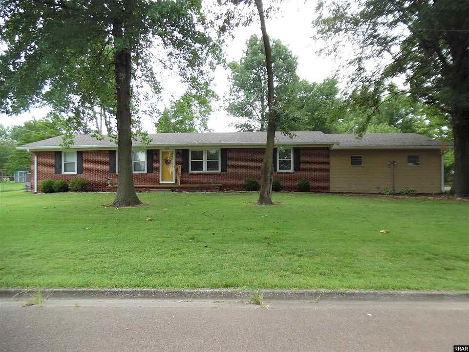 1st image of 2709 Macon Dr