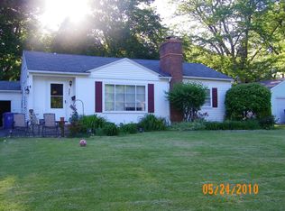 327 Kimberly Dr, Rochester, NY 14610