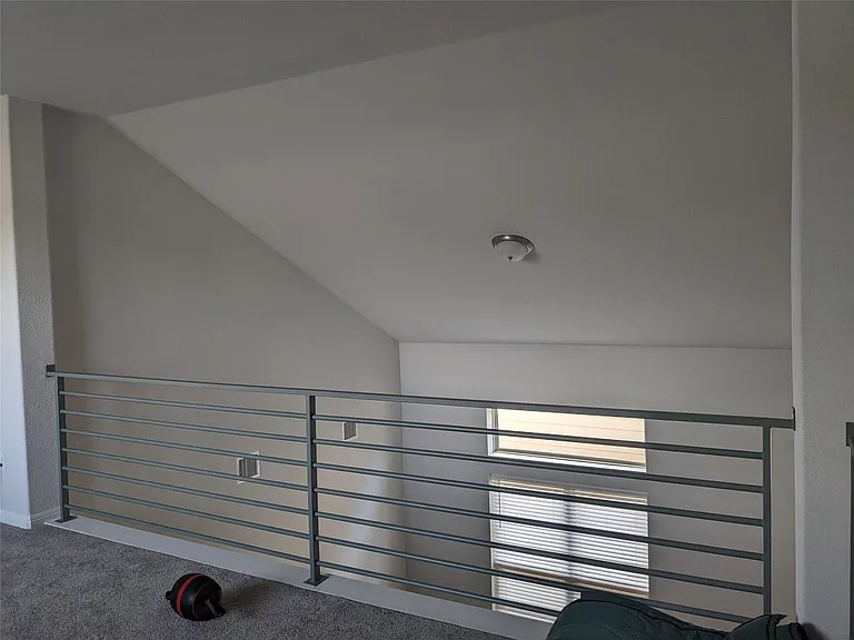 105 Durmont Pass — Photo 12