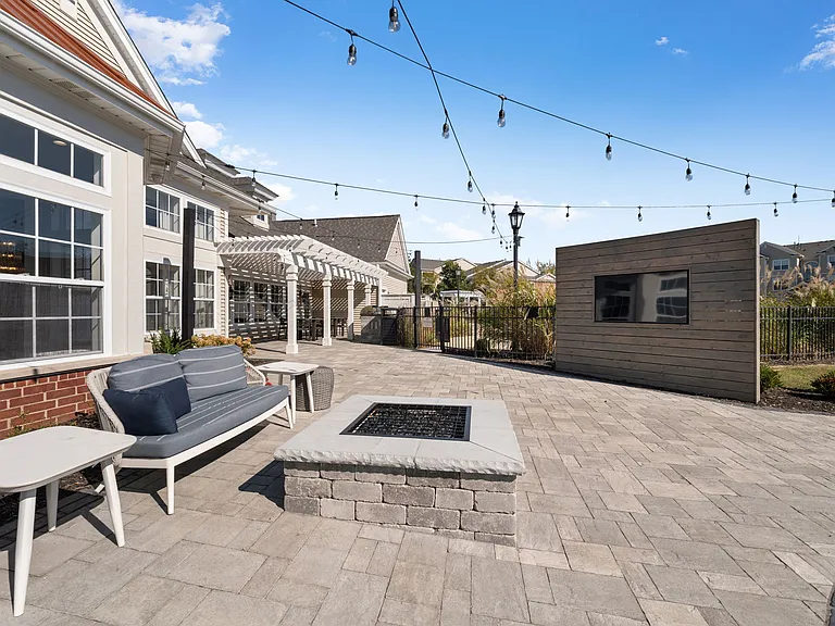 Ascend St. Charles — Photo 35