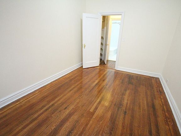 5th image of 21 Magaw Pl APT 3F