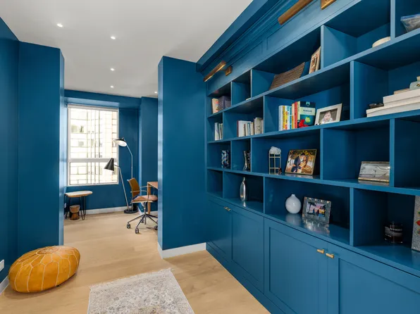 146 West 57th Street image 5 of 14