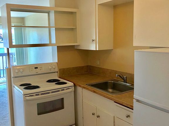 4th image of 6805 & 6811 Woodlawn Ave NE #1-110-16