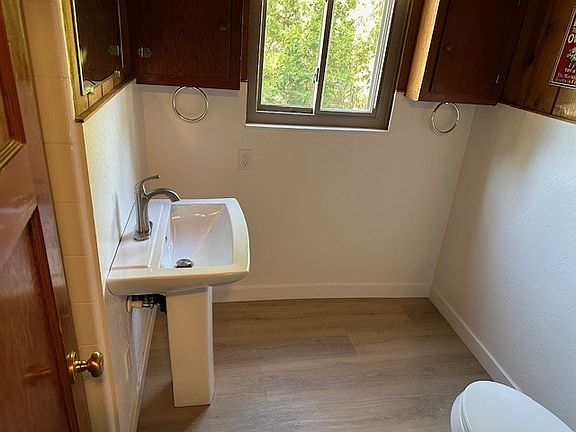 5th image of 304A Cedarbrook