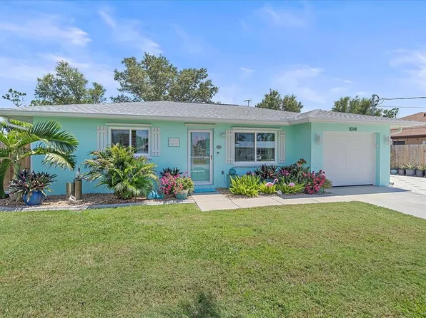 10341 Greenway Ave, Englewood, FL 34224