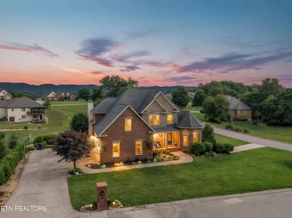 1301 Woodland Trce, Maryville, TN 37803