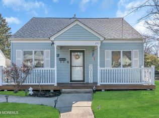 293 Broad St, Matawan, NJ 07747
