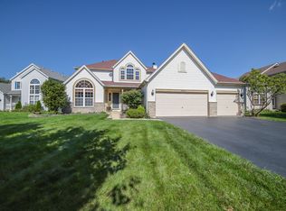 1850 Pebblestone Dr, Romeoville, IL 60446