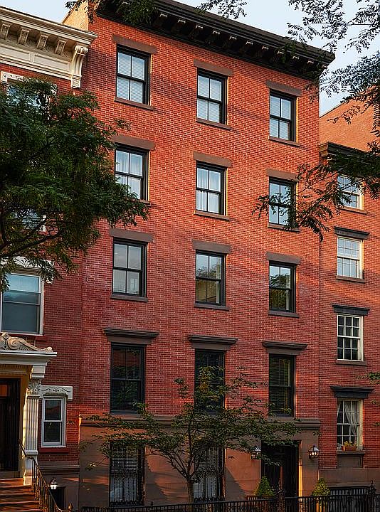 1st image of 333 W 20th St