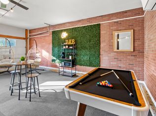 733 Yorkdale Dr, Charlotte, NC 28217