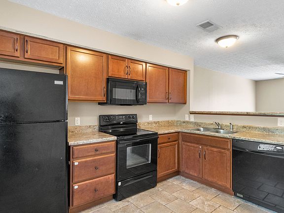 4th image of 517 Patriot Park Ct Unit C