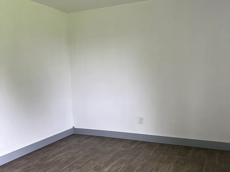502 S Logan St #11 — Photo 2