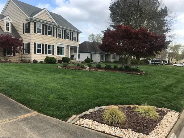 2221 Kindling Hollow Rd, Virginia Beach, VA 23456