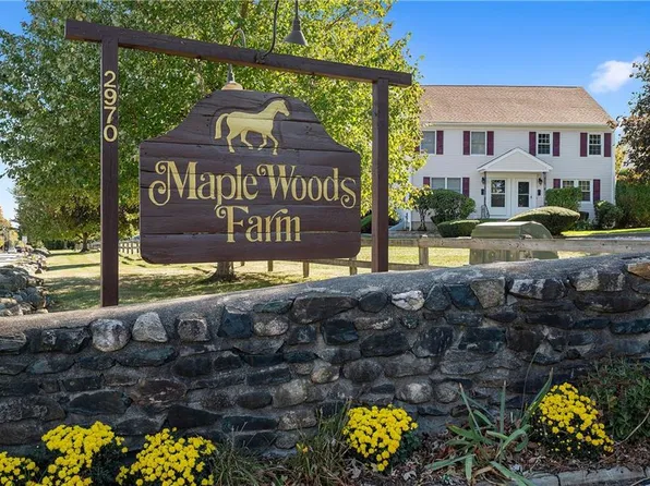 2970 Mendon Rd APT 69, Cumberland, RI 02864