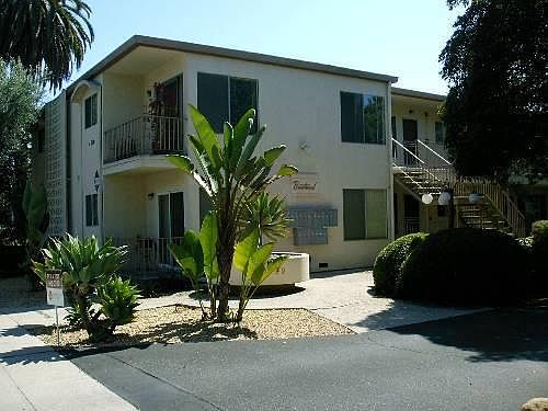 1st image of 1429 De La Vina St APT 9