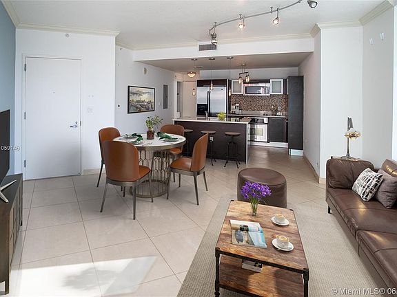 5th image of 1900 N Bayshore Dr APT 4810