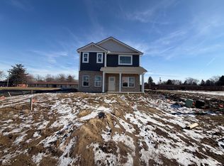 215 Springfield Xing, Greenfield, IN 46140