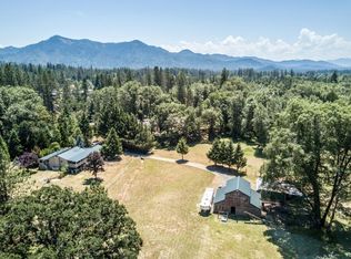 1725 Pleasant Creek Rd, Rogue River, OR 97537