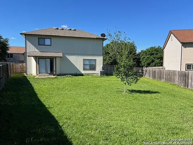 6627 Meadow Fawn Dr — Photo 14