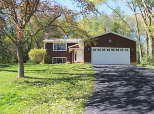 4900 Merilee Dr, Minnetonka, MN 55343