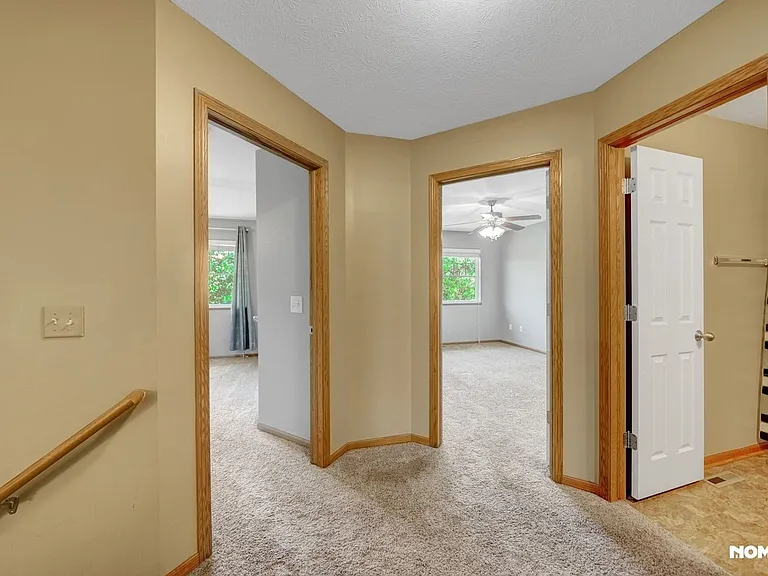 8514 Dewitt Rd — Photo 17