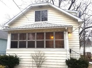 16 Moross St, Mount Clemens, MI 48043