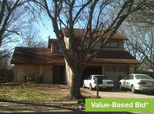 402 Las Cruces St, Buda, TX 78610