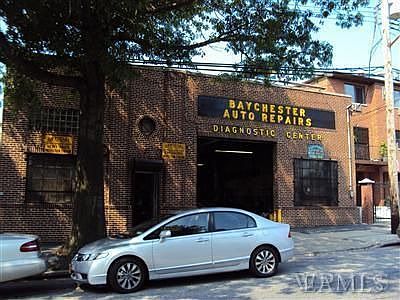 1st image of 2951 Edson Ave