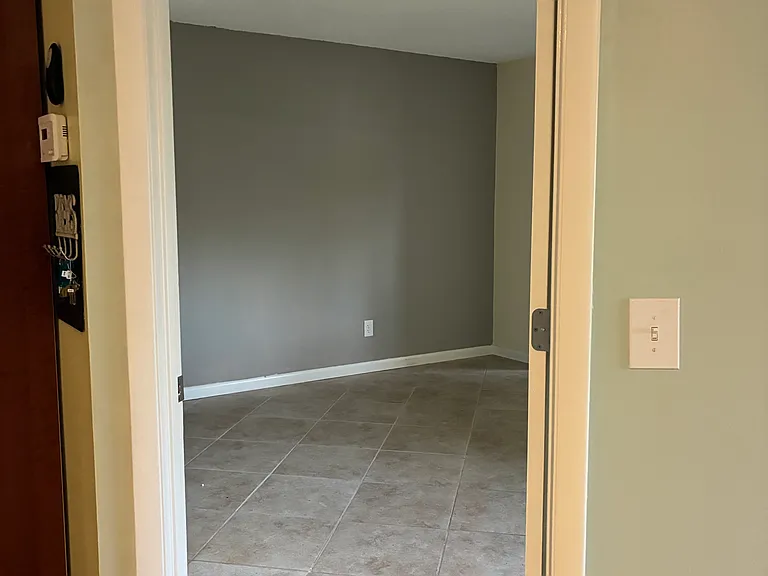 1999 NE Collins Cir #100 — Photo 22