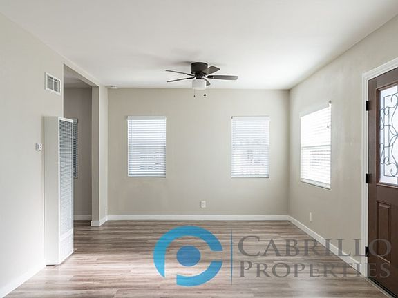 5th image of 4847-4853 Mansfield St #4851