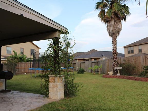 4th image of 10522 Scenic Cove Ct