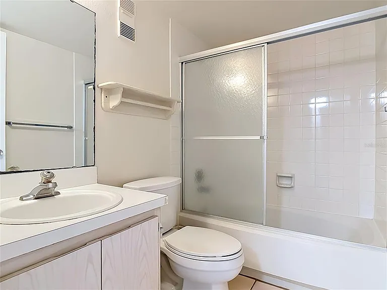 110 Cypress Woods Ct #7D — Photo 22