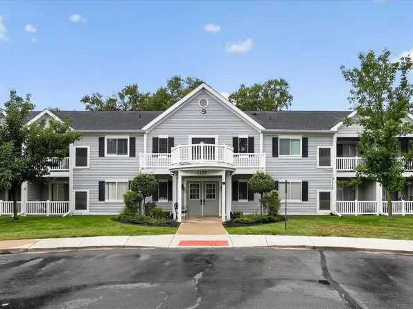 1127 S Lake Dr Unit 117, Novi, MI 48377