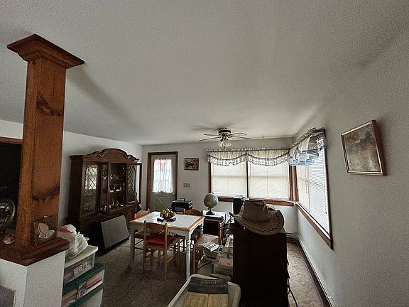 4th image of 137 Lovers Ln