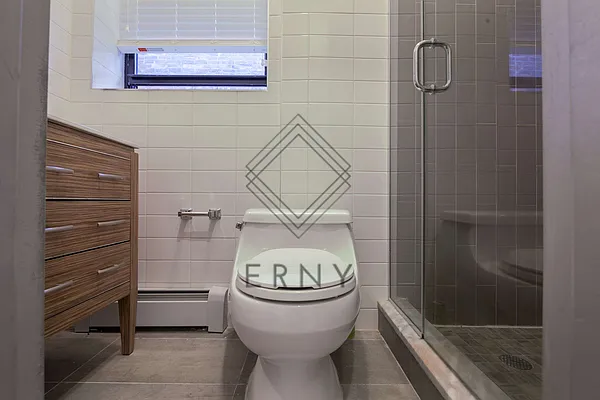 Rented by ERNY LLC | media 19