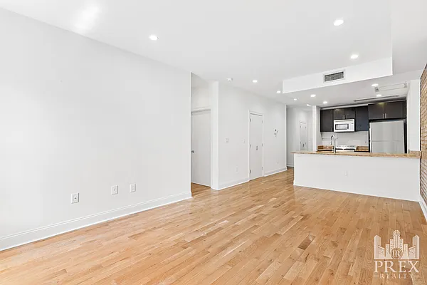 Rented by PREX Realty Corp | media 6