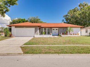 3251 Springwood Dr, Clearwater, FL 33761