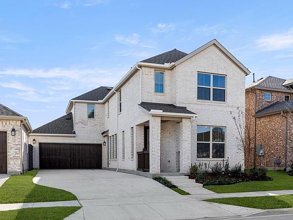 3rd image of 1124 Amaryllis Ln