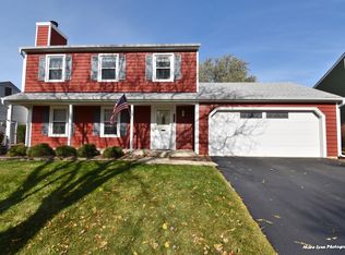 1902 Rita Ave, Saint Charles, IL 60174