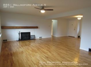 8851 Wallingford Ave N, Seattle, WA 98103