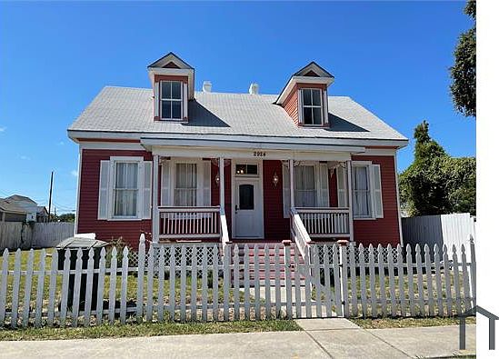 1st image of 2924 Avenue L