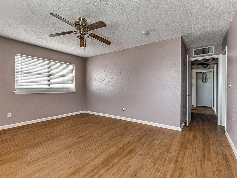 6728 N Meridian Ave #F — Photo 26