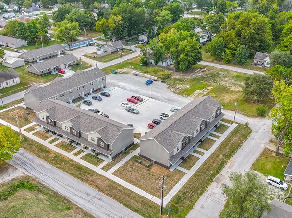 504 Oaklawn Ave, Fayette, MO 65248