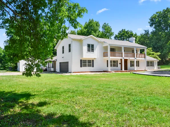 3011 E Lamonta Drive, Springfield, MO 65804