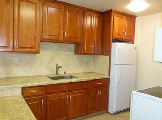 428 Howland St APT 3, Redwood City, CA 94063